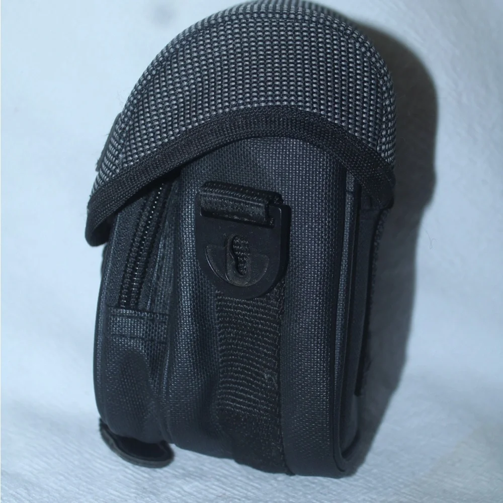 Dakota Black Digital Camera Bag